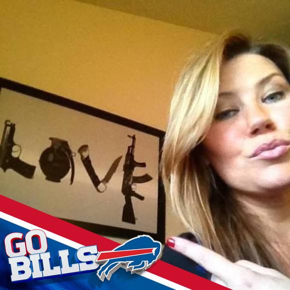 Meet your Posher, Brooke - Picture 1 of 1